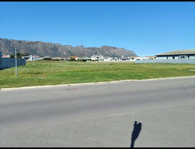 502M² VACANT LAND FOR SALE IN FAIRVIEW GOLF ESTATE